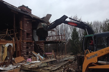 house demolition